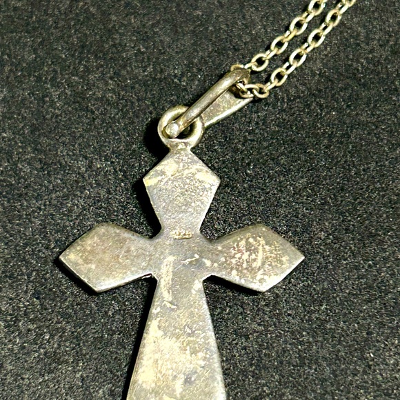 Art Deco Marcasite and Sterling Silver Cross - Picture 4 of 5